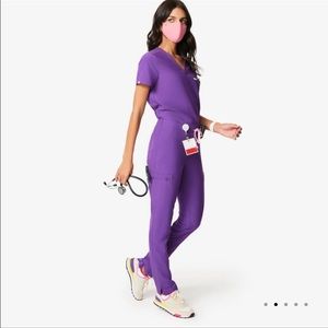 Figs Casma top and Yola pant in Ultra Violet